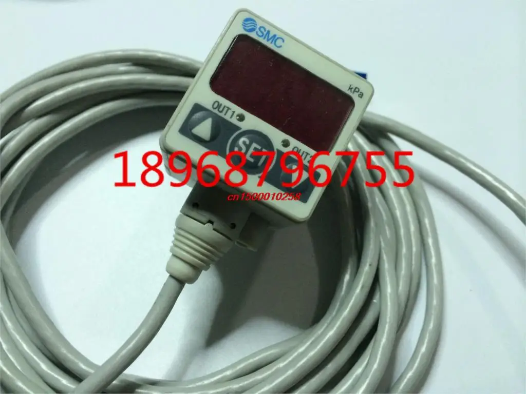 

FREE SHIPPING ZSE40-C6-30L Pressure sensor