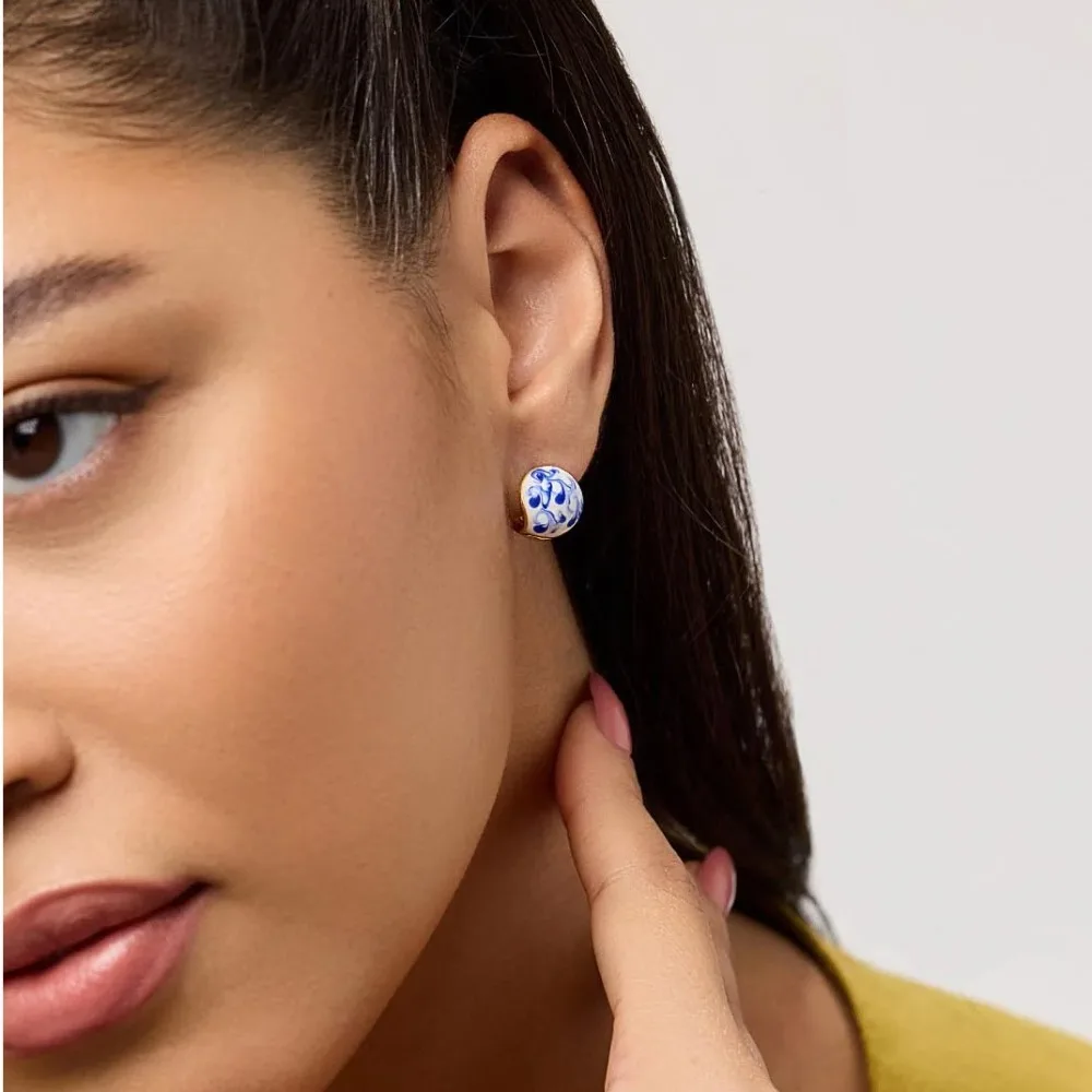 

Ceramics Blue and White Porcelain Earrings Classical Chinese Flower Beaded Earring Round Bohemia Earrings