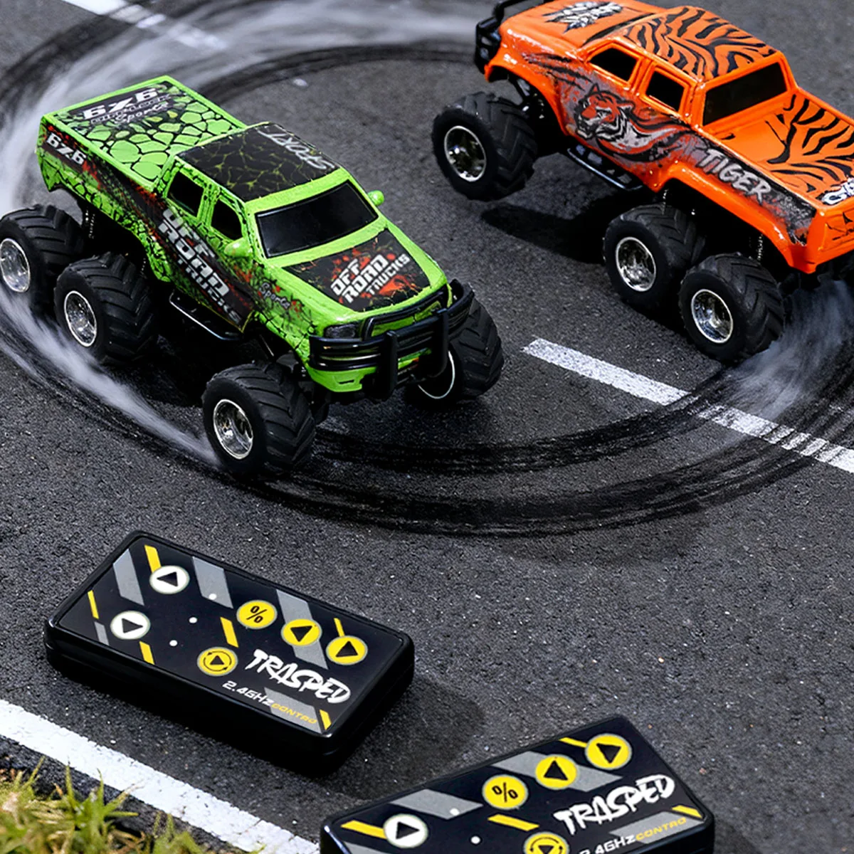 1: 64 mini zdalnie sterowany pojazd terenowy, wykonany ze stopu metalu, z efektami świetlnymi, regulowaną prędkością i amortyzowaną podwoziem