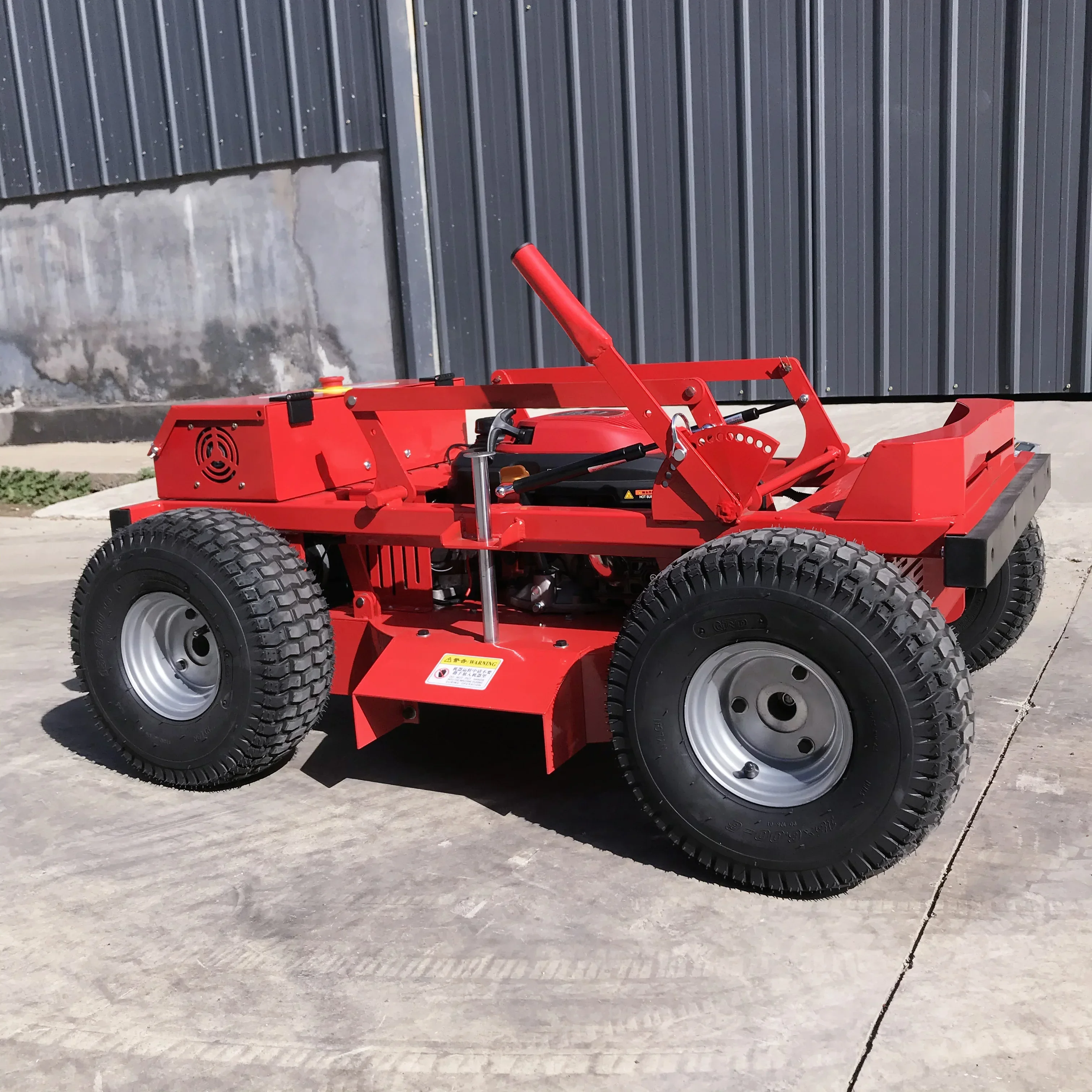 Tondeuse à gazon électrique télécommandée à 4 roues, Machine de découpe de mauvaises herbes robotique 4WD