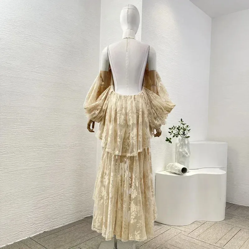 Robe dos nu plissée à ourlet irrégulier pour femmes, en dentelle Beige, Patchwork, épaules découpées, nouvelle collection 2025