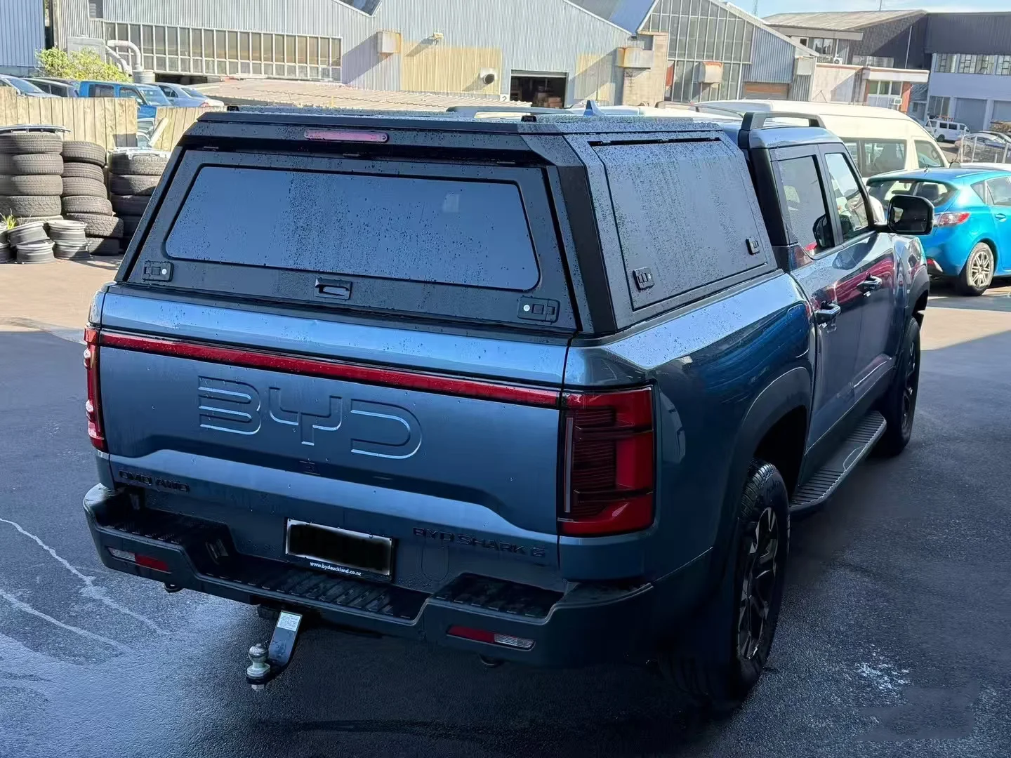 

Dream Garage Long Lasting Bulk Supply Truck Canopy Strong Weather Resistant Safe Pickup Bed Top Hard Cover For Frontier BYD SHAR