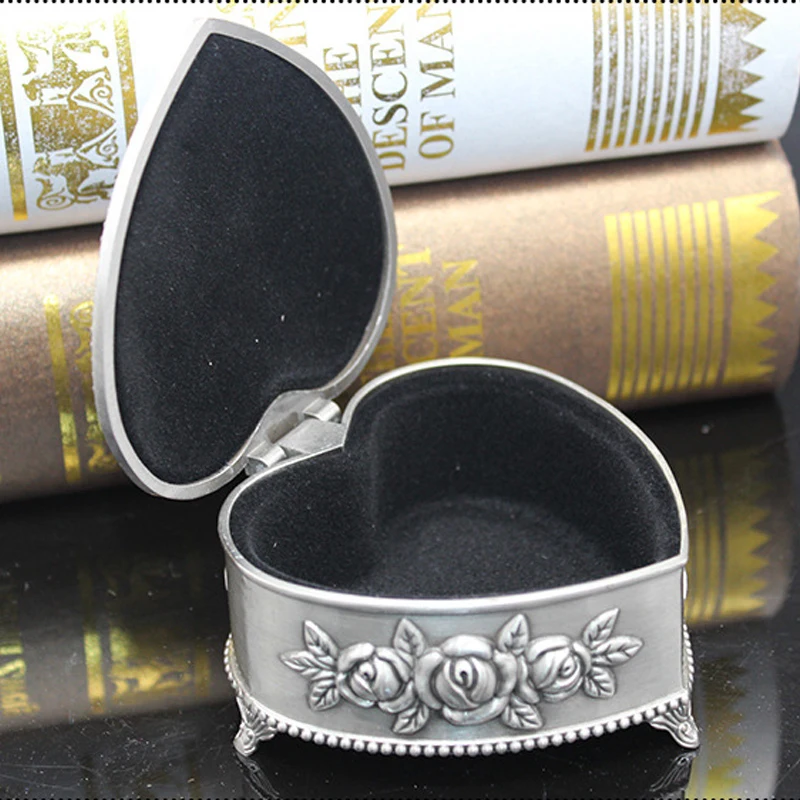 Vintage Heart Shape Metal Rose Jewelry Box Classic Ring Trinket Storage Organizer Chest Christmas Brithday Gift