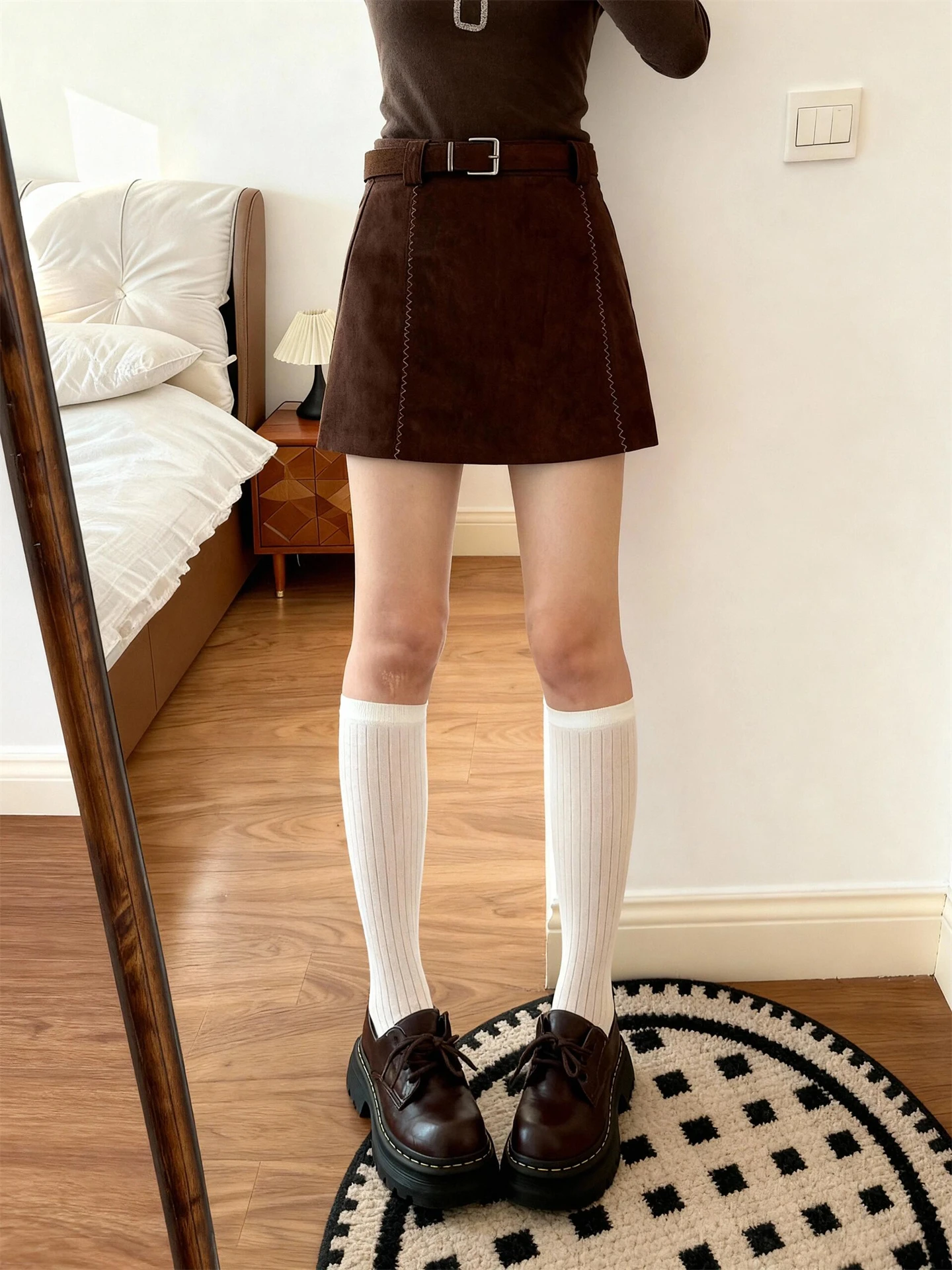 

Юбка А-силуэта с высокой талией, женская замшевая юбка, винтажный дизайн, эстетичная корейская короткая юбка для полных женщин