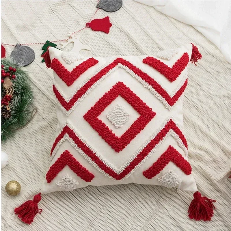 Christmas Throw Pillow Red Geometric Plush Autumn And Winter Embroidered Cushion Cover Home Living Room Sofa Throw Pillow Cover