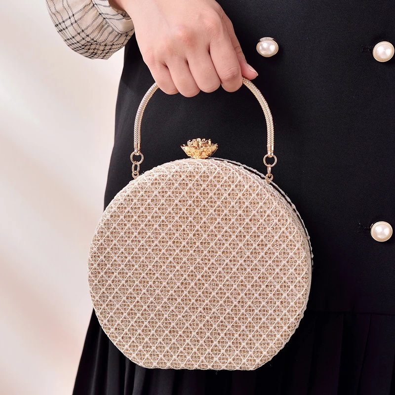 Bolso de mano Beige para mujer, bolsa de mano redonda de diseñador, de lujo, con patrón de encaje, pequeño y elegante, novedad de verano, 2022