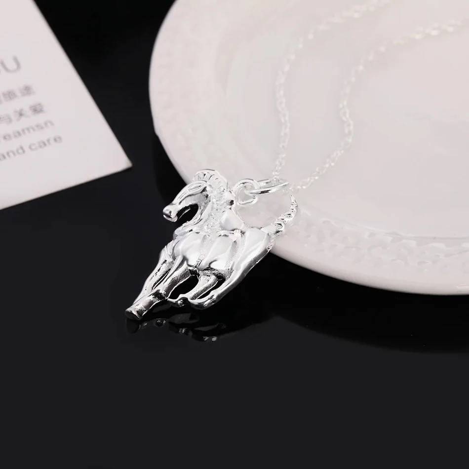 Collana Con Ciondolo Cavallo In Argento 925 – Gioiello Regalo Per Donne E Ragazze, In Scatola Regalo