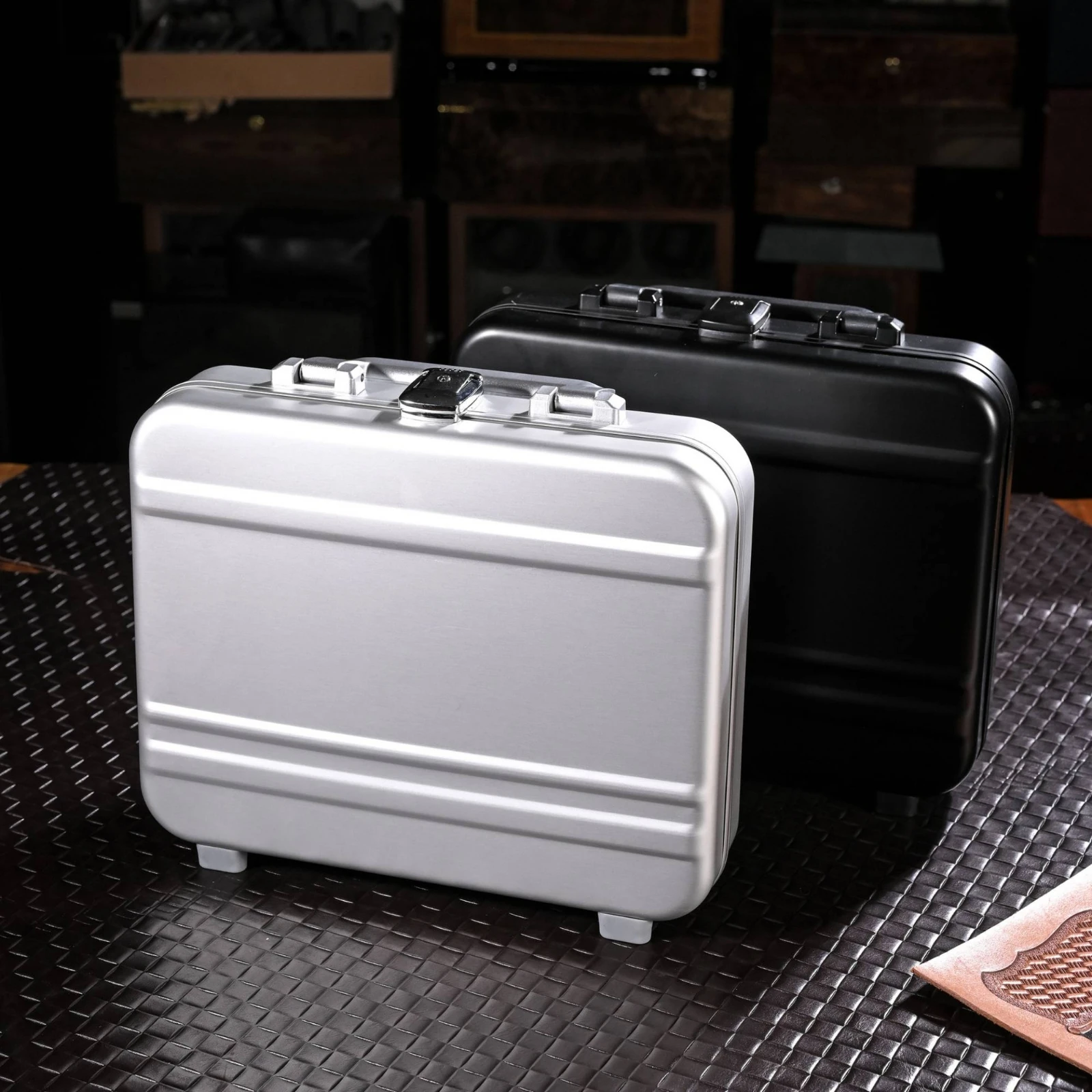 14-Slot Watch Box Safeguarding Aluminum Watch Case Organizer Heavy-Duty Travel-Ready for Collectors