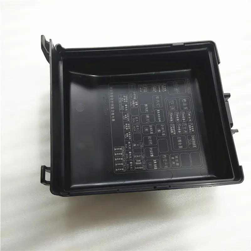 919412S000 ix35 Engine Compartment Fuse Box Cover Plate