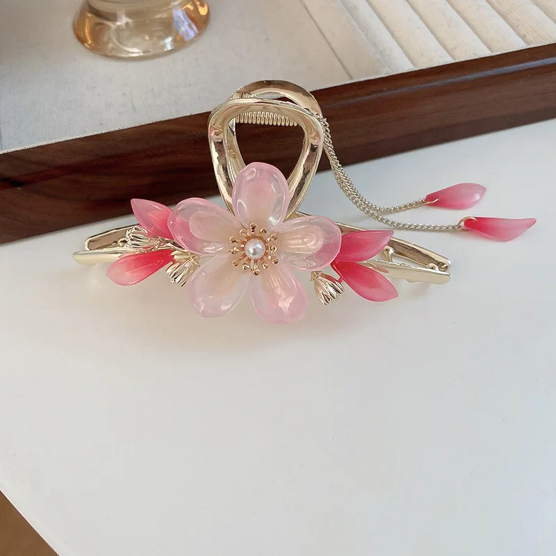 2022latest Handmade Natural Pearl Vintage Lily Of The Valley Tassel Hairpin shark clip Side Bangs Clip Side Clip headdress