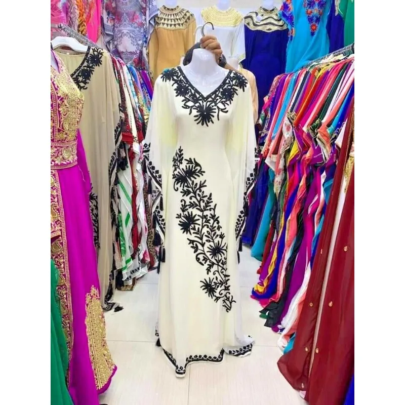 

Kaftans Farasha Abaya Dress From Dubai, Morocco Is Very Stylish and Trendy with A Long Floral Dress