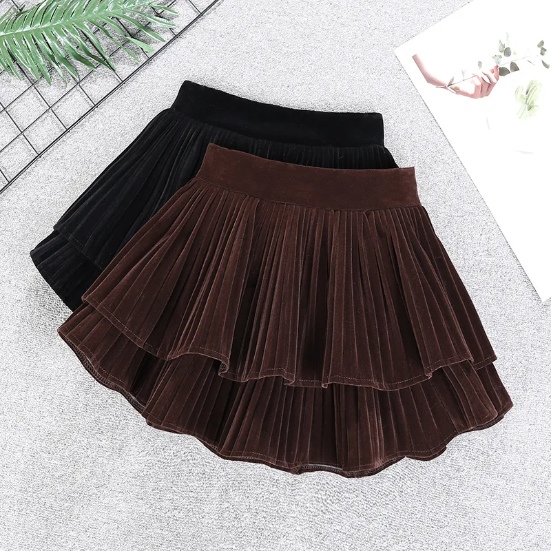 

Velvet Tiered Mini Skirt Y2K Low-Rise Ruffled Pleated Short Skirt in Brown Black Autumn Winter Vintage Outfit