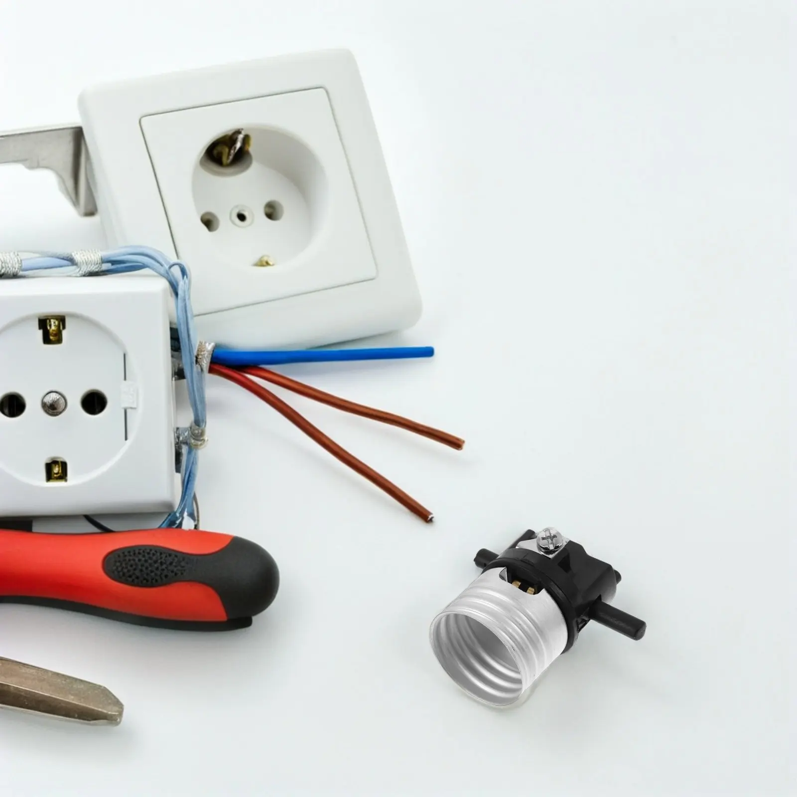 

6Pcs E26 Push Switch Light Socket Lamp Holder Replacement Easy Install on Off Switch for Home Office Ceiling Pendant Lamp