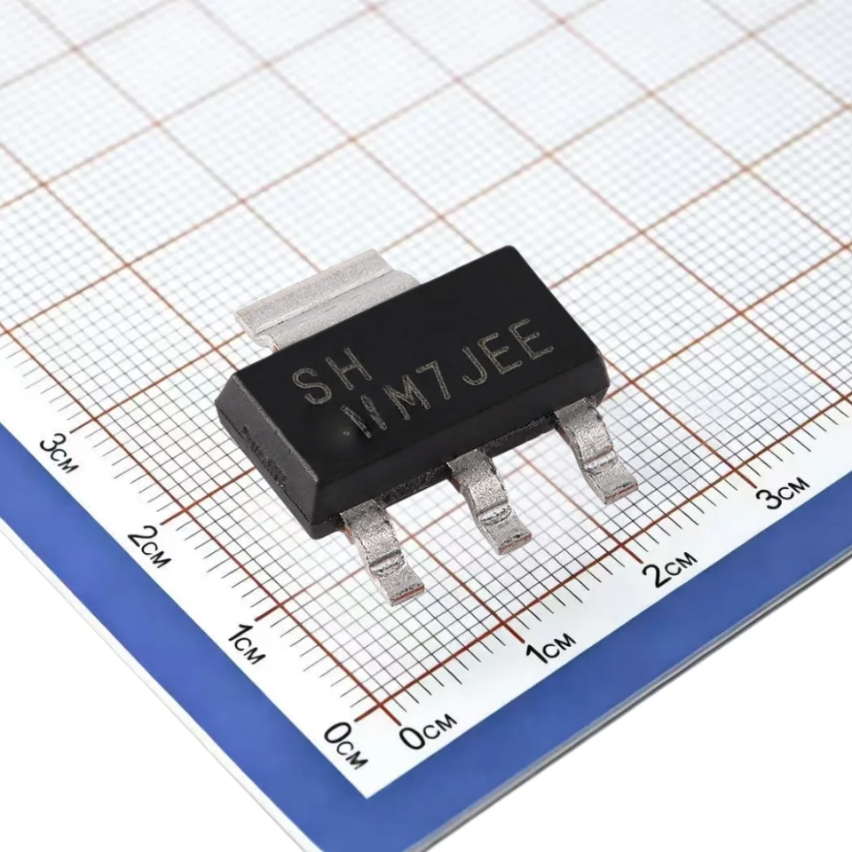 10pcs/Original genuine TLV1117LV18DCYR SOT-223-4 1.8V 1A low voltage drop regulator chip
