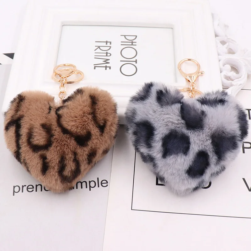 New Leopard Pompom Heart Keychains for Women Girls Plush Faux Fur Fluffy Ball Car Key Ring Chains Charms Bag Accessories