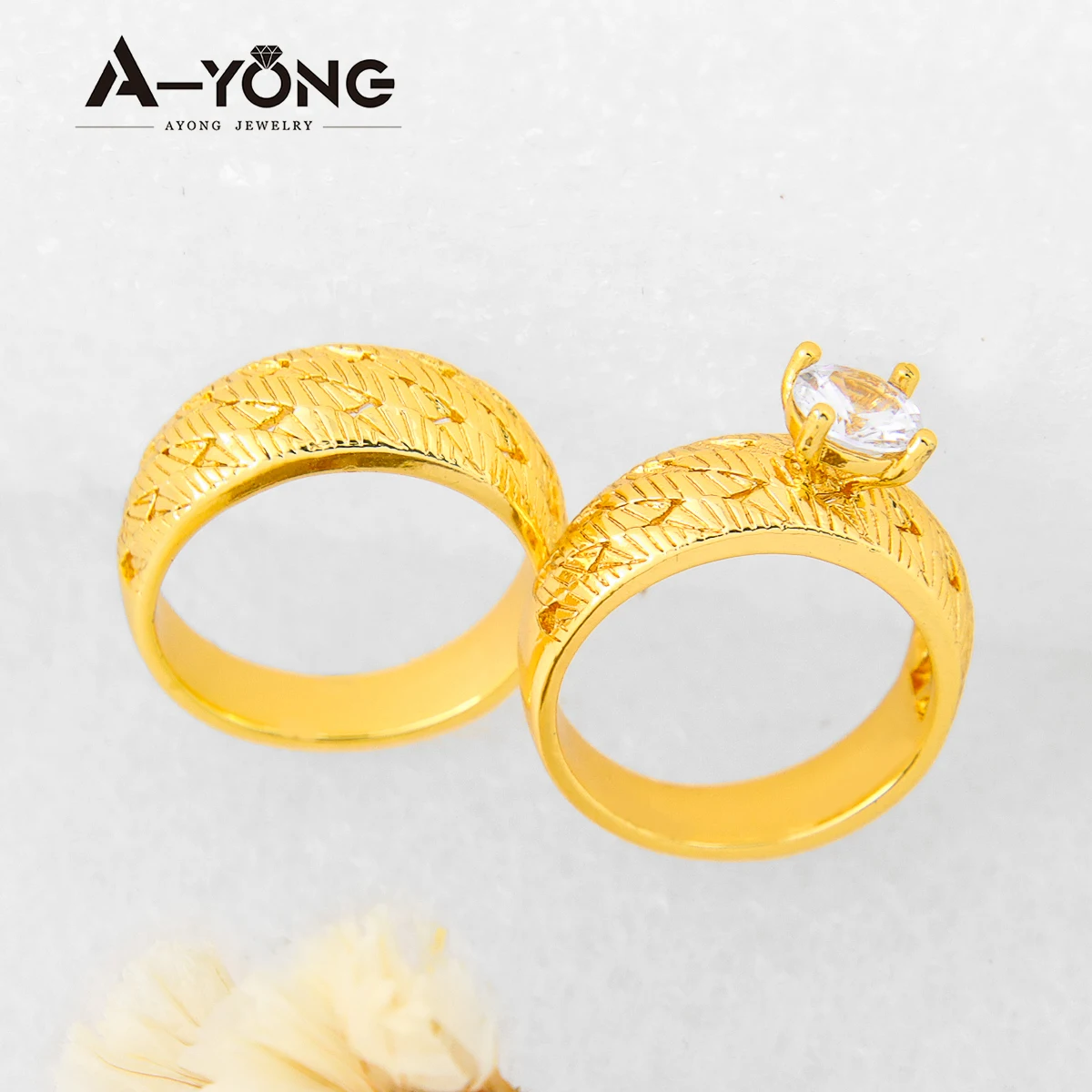 Luxury Gold Color Wedding Couples Rings 18k Copper Gold Plated Unique Personality Dubai Arab Women Mens Vintage Jewelry Gifts image 3