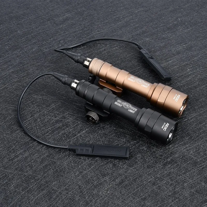 WADSN SF Surefir M600 M600C M600B M600U M300 Airsoft Powerful Flashlight Tactical Lantern Torch Scout Rifle Gun Weapon LED Light