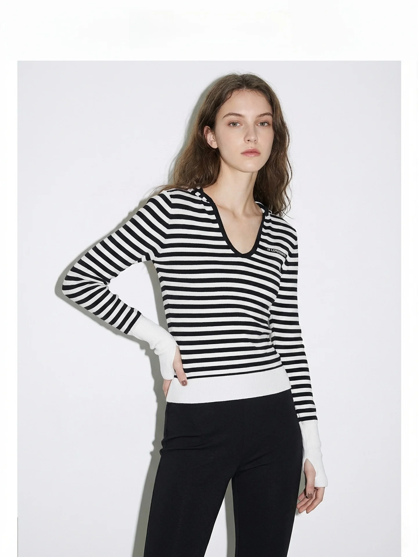 

Slim Fit Long Sve V-Ne Striped T-irt Women's Waist-Cinching Hoodie Knitted Top Autumn Base Layer irt Spor Sle