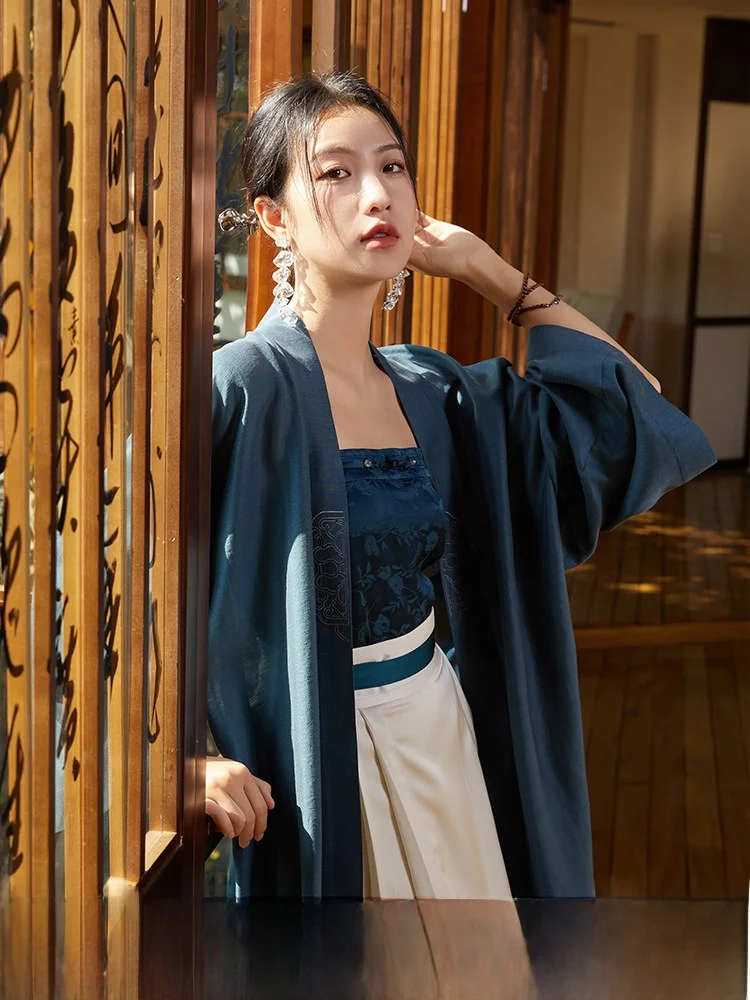 

Chinoiserie Hanfu Women's Wide Sve Long irt Commuter Chinese Sle Vest Strap Improved Ma Face Skirt Set Original Spring...