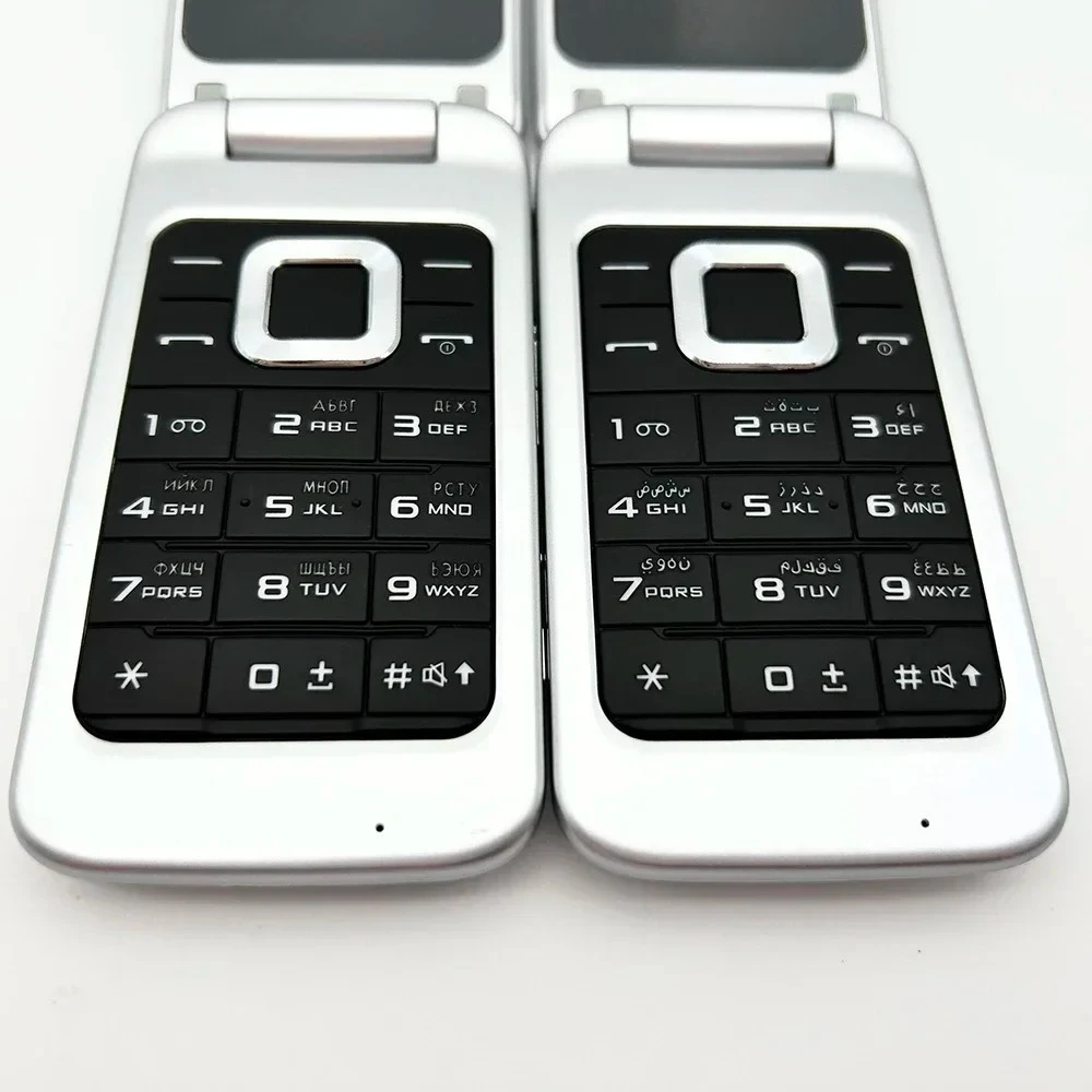 هاتف محمول أصلي C3520 La Fleur 2G GSM قابل للطي 2.4 بوصة 1.3 ميجابكسل هاتف محمول غير مقفول. صنع في عام 2011. لا توجد قائمة عبرية