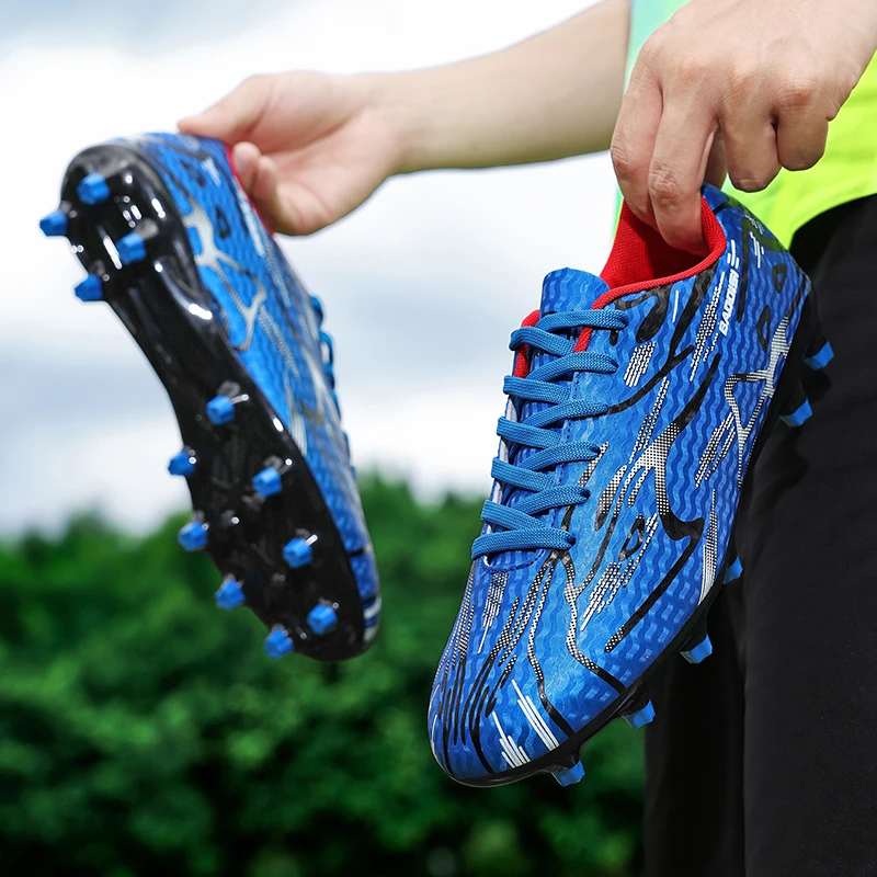

Soccer Shoes Men Football Boots Sport Training Soft Ultralight Breathable Professional Sneakers Unisex Grass Cleats Zapatillas