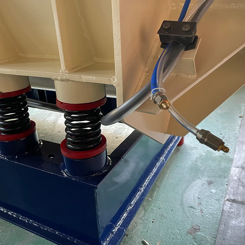 Straight Channel Vibratory Polishing Machine Industrial-Grade for Efficient Polishing