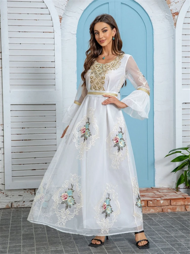 Robe musulmane pour femmes, Robe de soirée élégante brodée à col rond