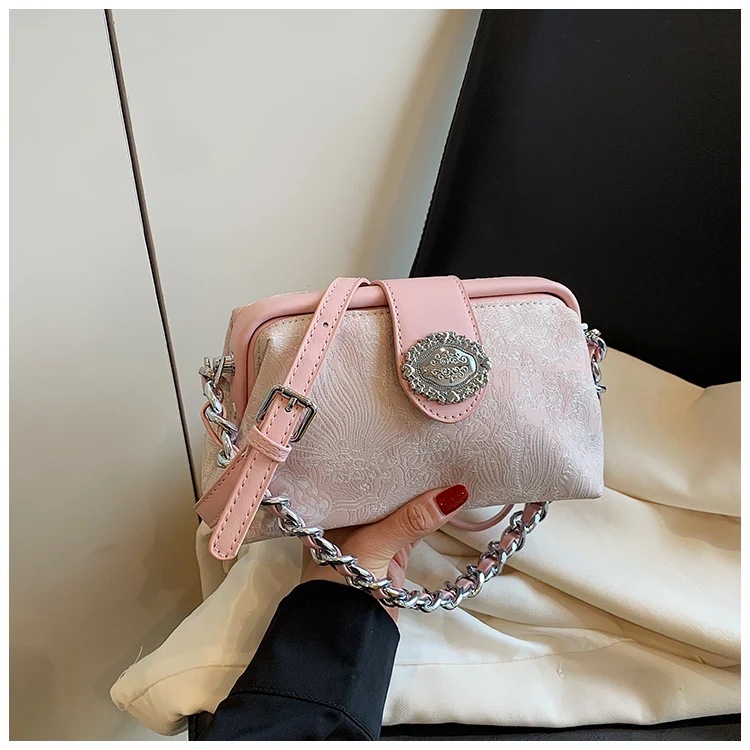 Designer Brand Сумка Женская High Quality New Summer Cross-body Bag Fashion Explosive Chain Hand Pillow Bag Woman Free Shipping