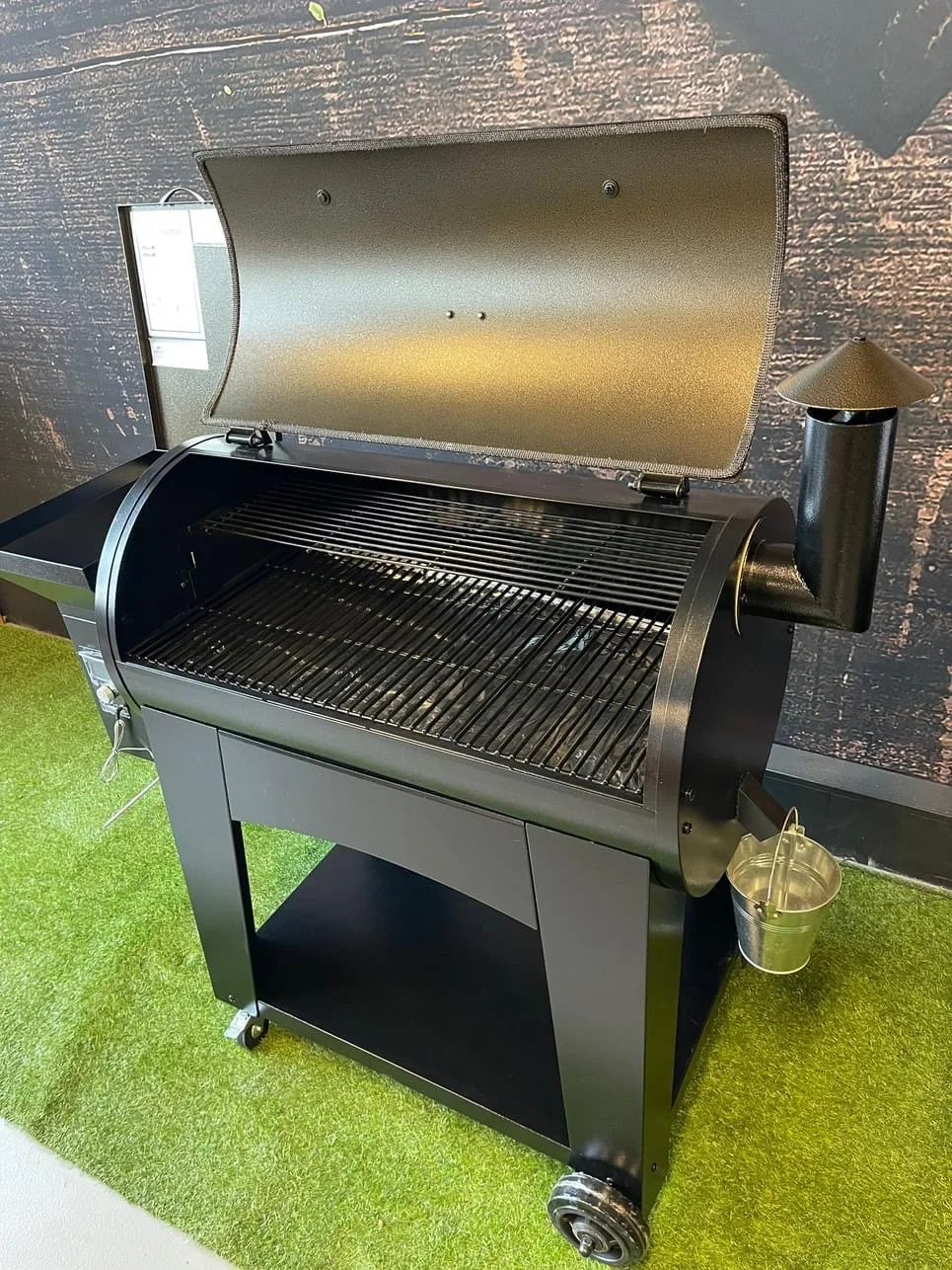 

Commercial and Home Biomass Wood Pellet Grill BBQ Grill Smoker with Smoke Tube Hopper WiFi Controller