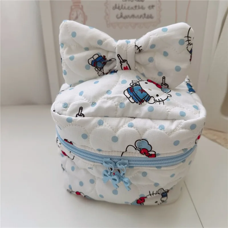 

Cute Hello Kitty Makeup Bag Kawaii Anime Printed Girl Gift Women Accessories Portable Large Capacity Multi Functional Wholesale