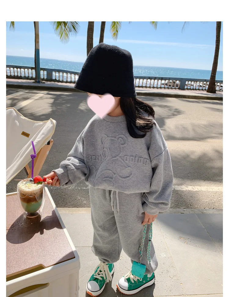 2026 Frühling Kinderkleidung Rundhals-Langarm-Pullover für Jungen und Mädchen Trendige Baby-Mode Kinderbekleidung 2-teilig – Detail 29