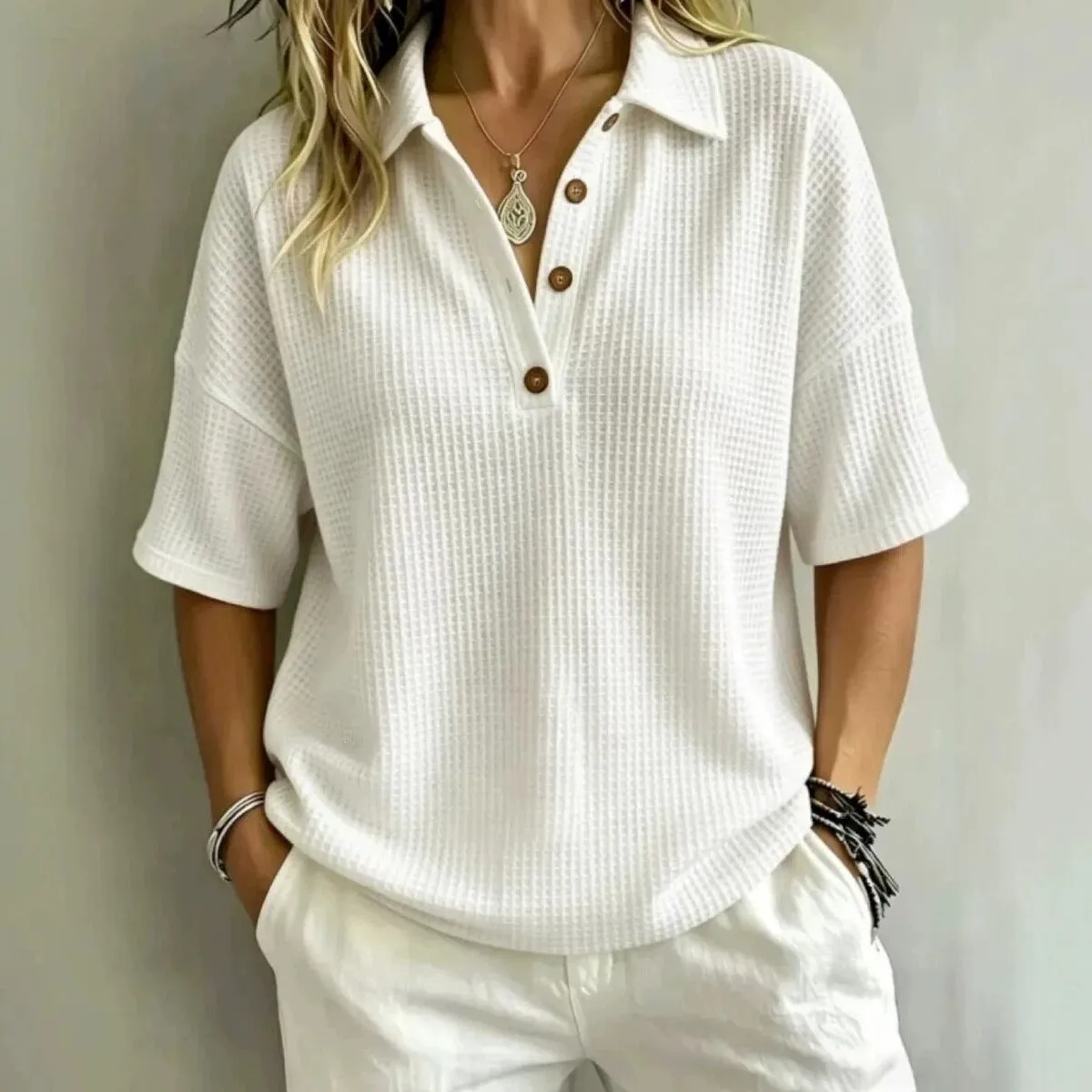 Cross-Border Women's Short Sleeve T-Shirt Pure Color Overhead Button-Up Casual Style Sport Scene Pure Color Pattern