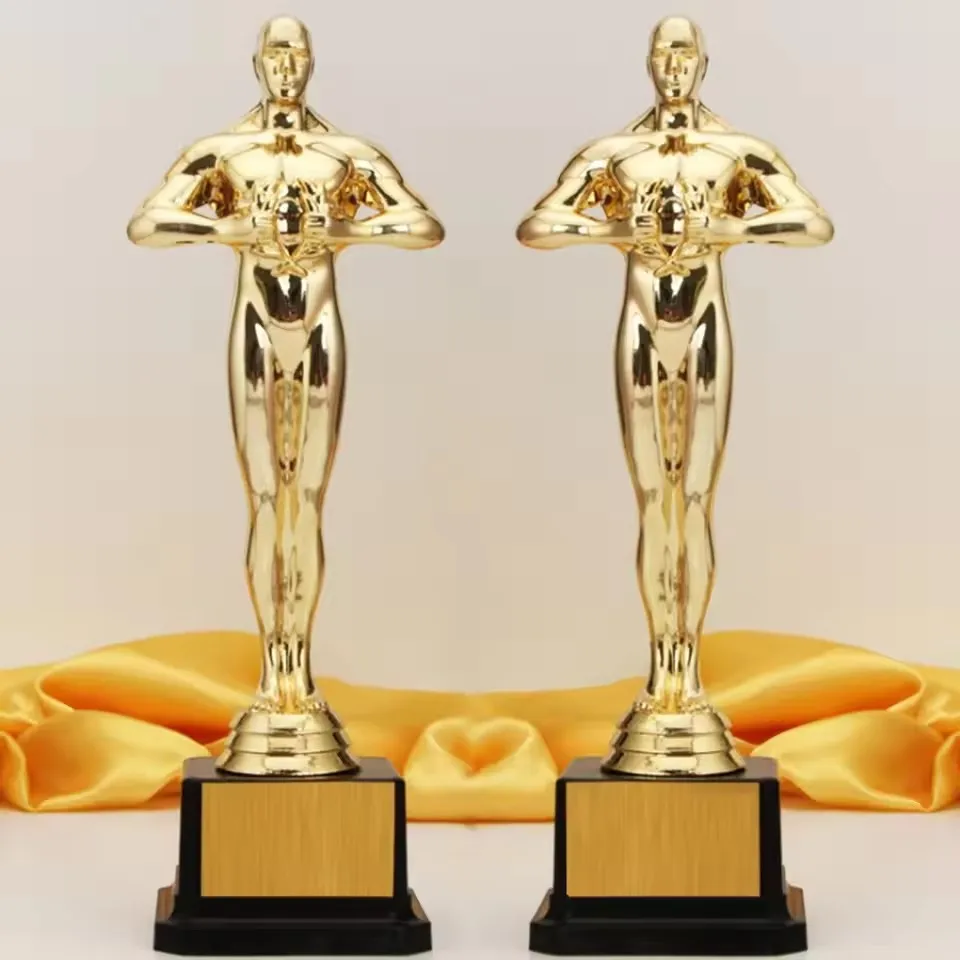 18cm 21cm 26cm Oscar Trophy Awards Gold-Plated Plastic Little Golden Man Cup Statue Party Gifts Exquisite Small Craft Souvenirs