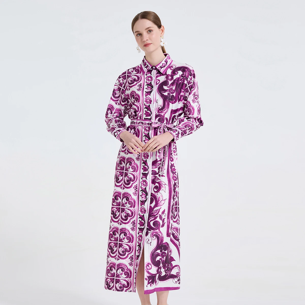 Runway – robe Maxi à fleurs pour femmes, chemise à manches longues, violet, bleu et blanc, imprimé porcelaine, ceinture, vacances, style Boho, printemps 2025