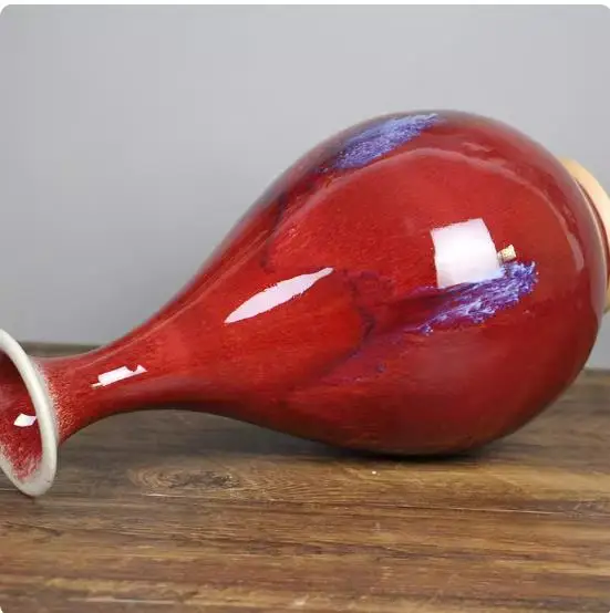 Jun porcelain chicken blood red glaze bottle, collection decoration.