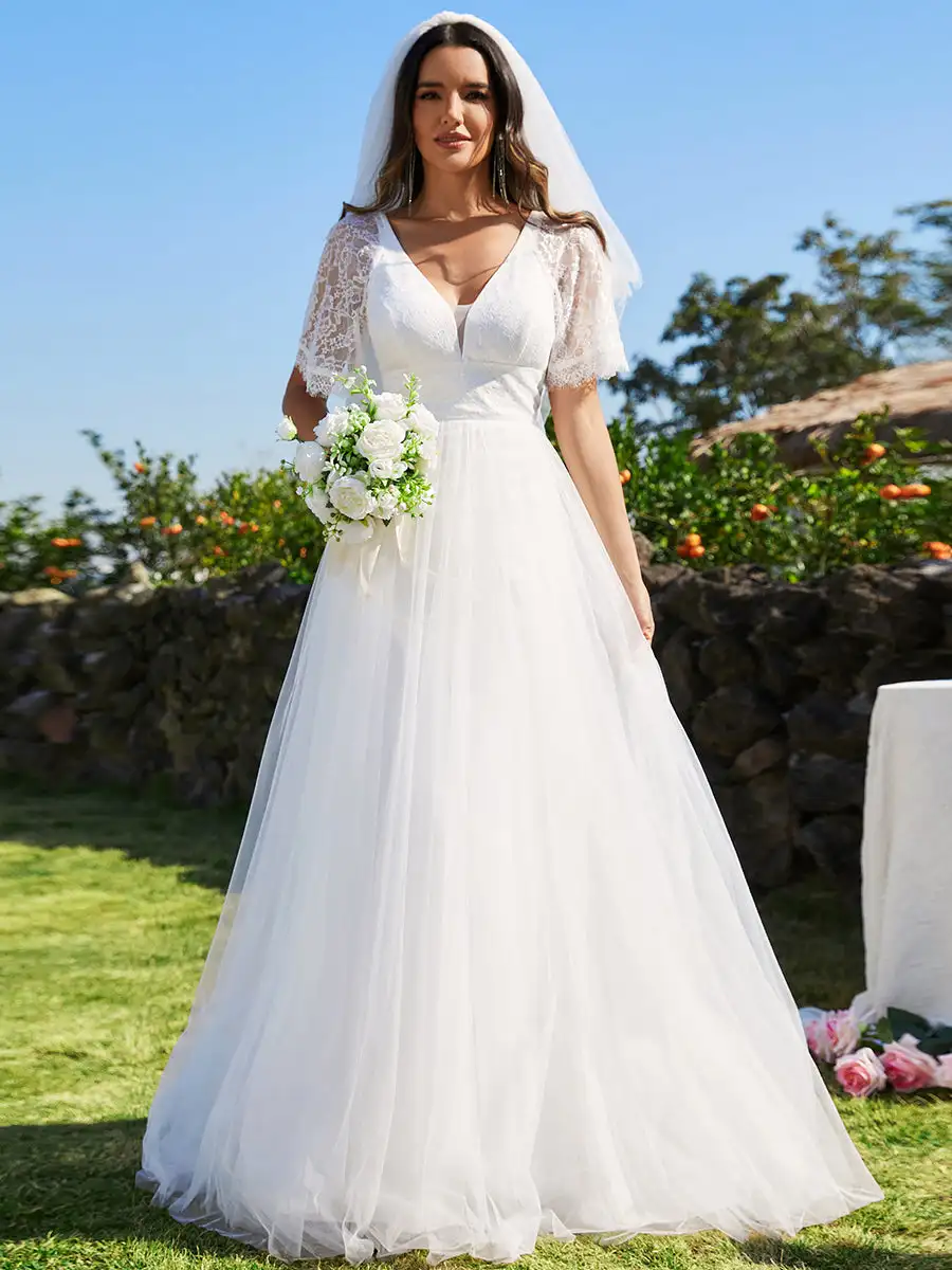 Vestidos de novia elegantes con cuello en V profundo, manga corta, hasta el suelo, Ever Pretty, de encaje bordado 2024, línea A, blanco