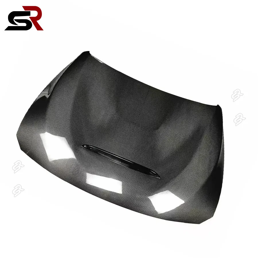 For BMW M3 F80 M4 F82 F83 2014-2020 GTS Style Carbon fiber hood engine cover carbon fiber engine cover The hood of an automobil