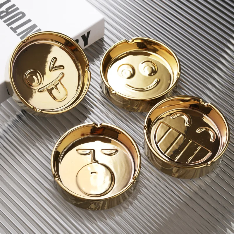 Nordic Electroplated Gold Ceramic Expression Ashtray Ornaments Living Room Office Hotel Desktop Ashtray Craft Gift for Boyfriend