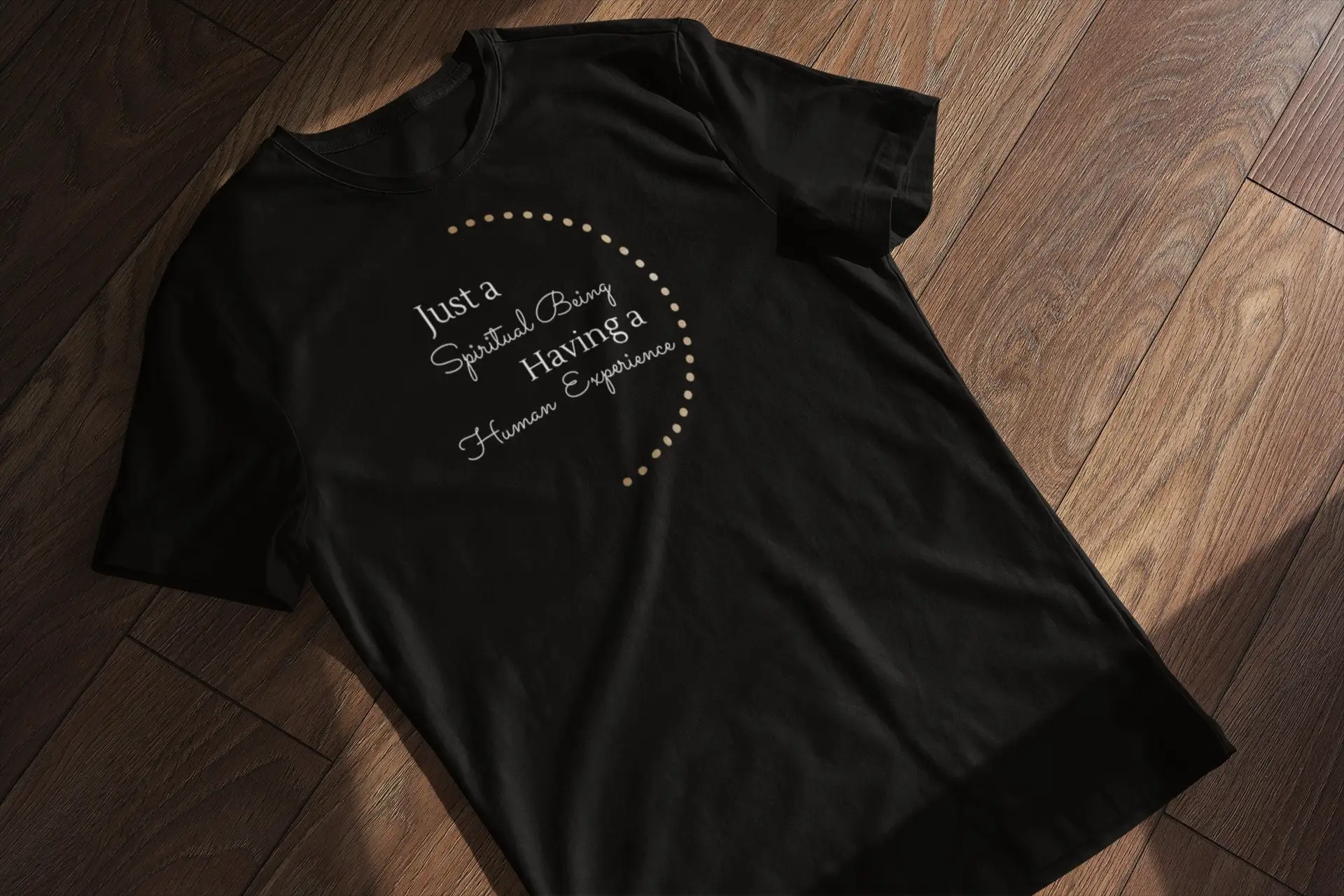 Женская футболка с эмблемой просто духовный человек