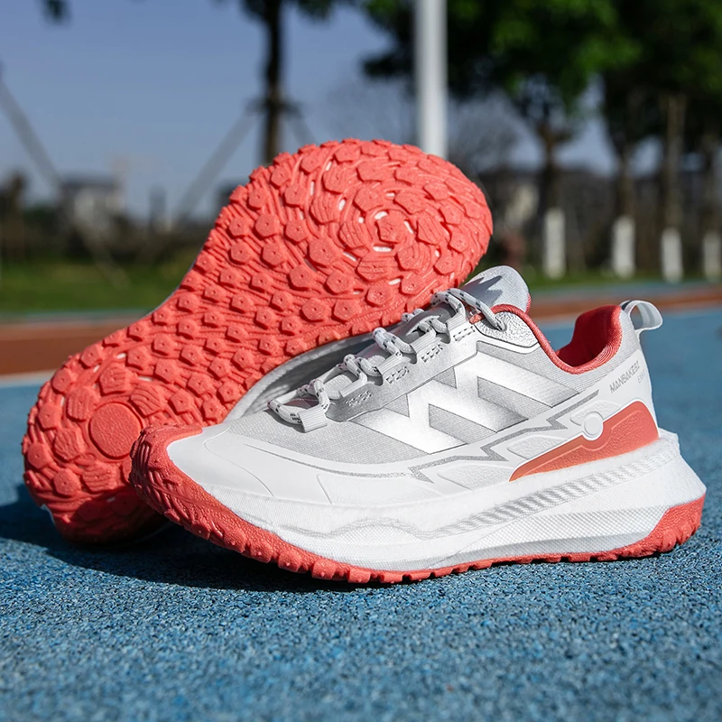 

Quality Golf Shoes Men Comfortable Outdoor Golfing Footwears Size 36-45 Anti Slip Footwears for Golfers
