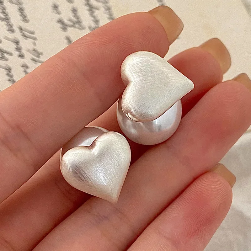 

Real 925 Sterling Silver Pearl Wire Drawing Heart Stud Earrings for Women Cute Fine Jewelry Minimalist Light Luxury Accessories