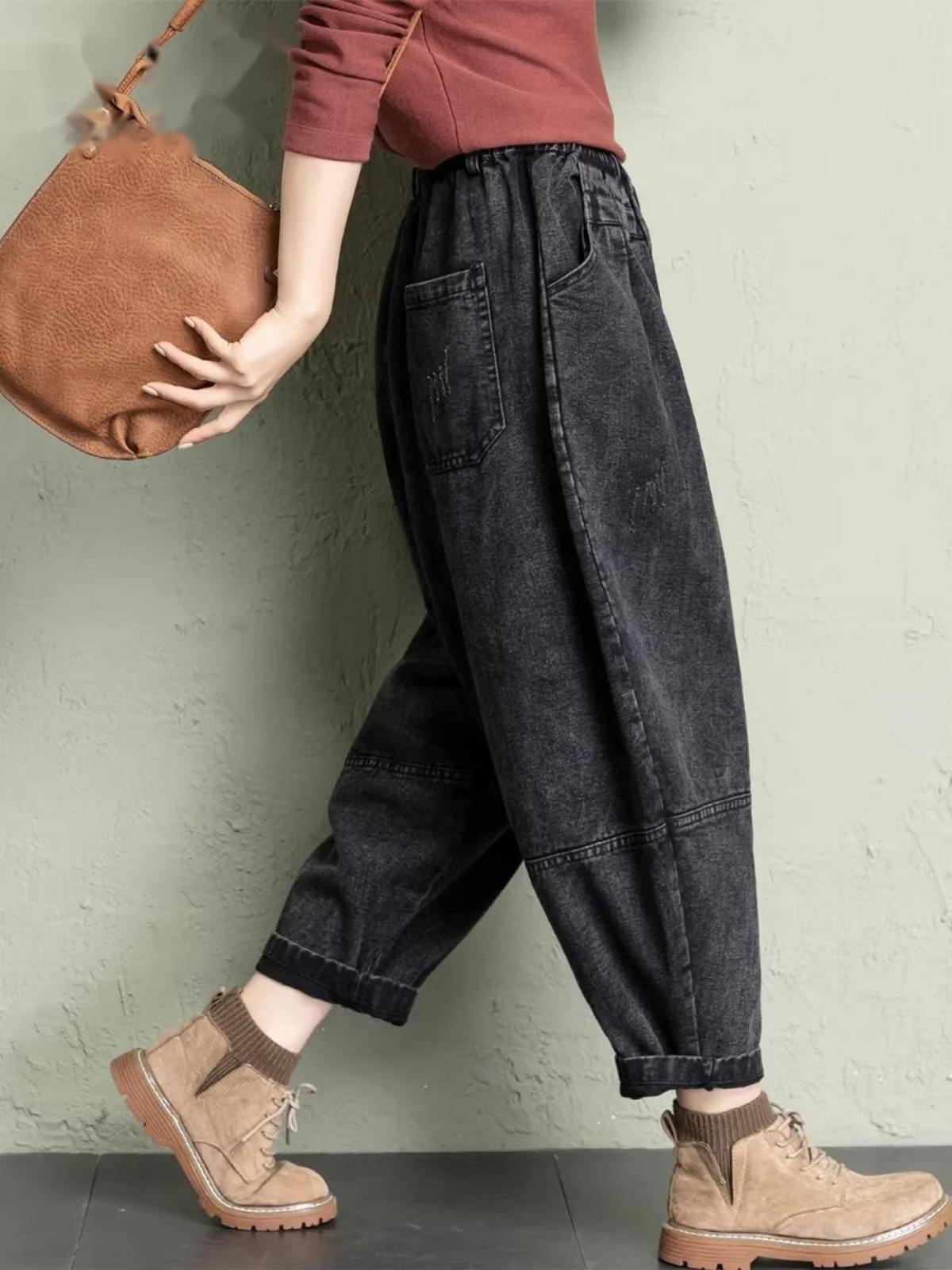 

Женские свободные повседневные джинсовые брюки-морковки больших размеров, осенние новые брюки-харлан, универсальные утягивающие джинсы для папы, длинные джинсы с высокой талией...