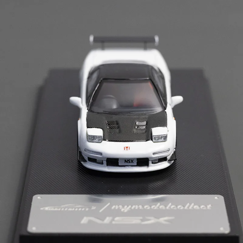 Diecast 1:64 Scale MC Model Collect Honda NSX White Carbon Cap Alloy Car Model Collectible Toy Gift Souvenir Display Ornament