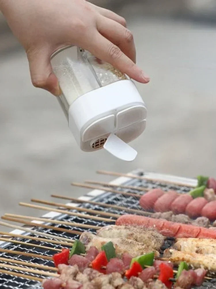 4 In 1 Spice Salt Pepper Shakers Transparent Seasoning Jar Can Pepper Bottle Barbecue Condiment Kitchen Gadgets with Cover