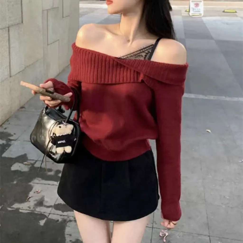 

Women's Pure Desire Sexy Lace One-Shoulder Knitted Sweater Fake Two-Piece Bottoming Top for Autumn And Winter