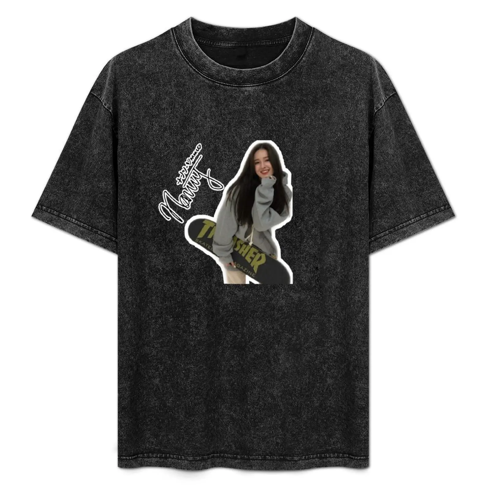 

Nancy Momoland skateboard Planche skete ,momoland nancy cute T-Shirt Plus Size Quick Dry Sports Tee