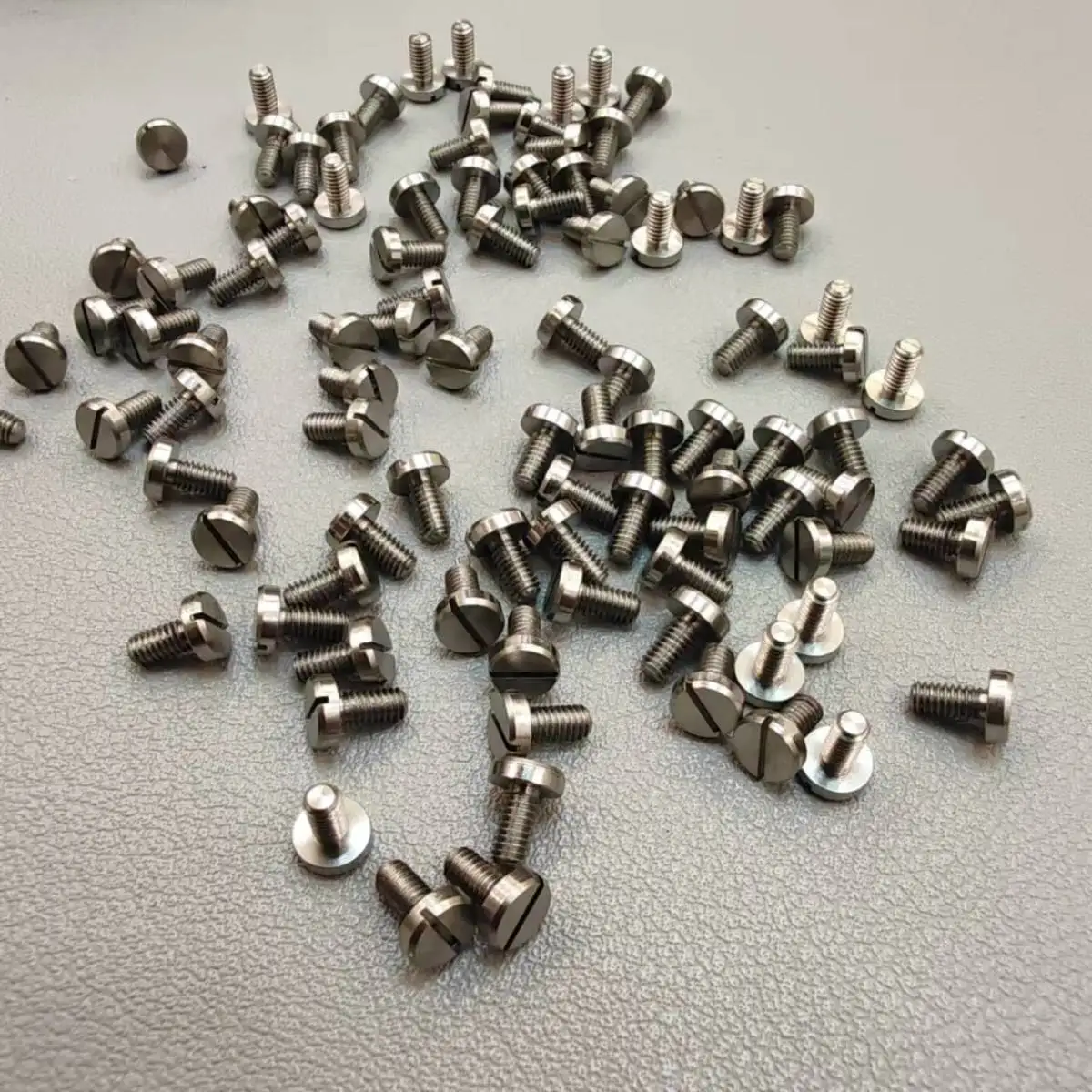 Adjustment Column Screw Replacement Parts for Alto Tenor Soprano Saxophone Woodwind Instrument Maintenance