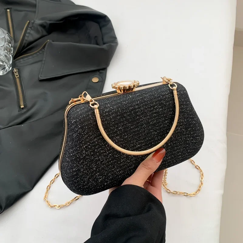 

Women's Gentle Texture Handbag 2024 Spring New Versatile Ins Shoulder Messenger Bag Chain Small Square Bag Women