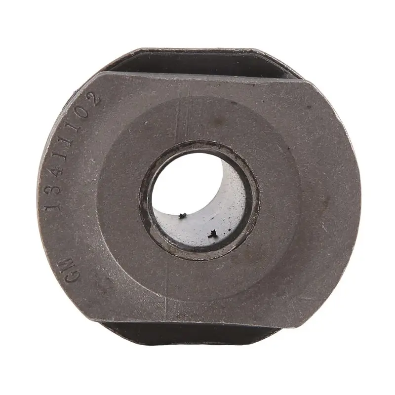 

Строго 1 шт., передняя втулка управления, резиновая втулка, как показано на рисунке, резиновая для Cadillac XTS 13411102