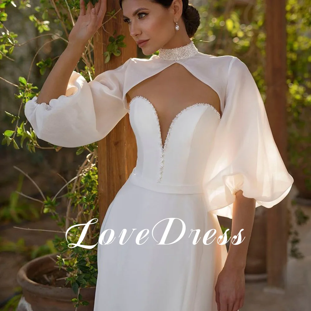 LoveDress أميرة حبيب فستان الزفاف مع انفصال نصف كم ثوب العروس الحديثة بلا ظهر سويب تراين فيستدو دي نوفيا